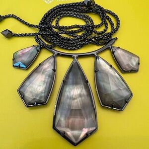 KENDRA SCOTT Rhyan Gunmetal Adjustable Necklace With Black Mother Of Pearl NEW